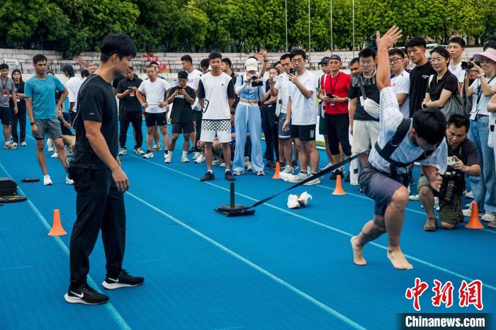 广东省速度能力研究实验室正式揭牌 苏炳添领衔