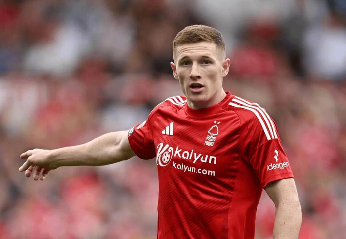 曼联瞄准埃利奥特-安德森 替补席引援计划曝光