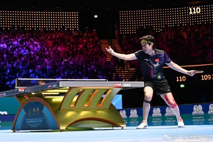 王楚钦逆转夺冠 刘国正哽咽落泪见证历史性时刻